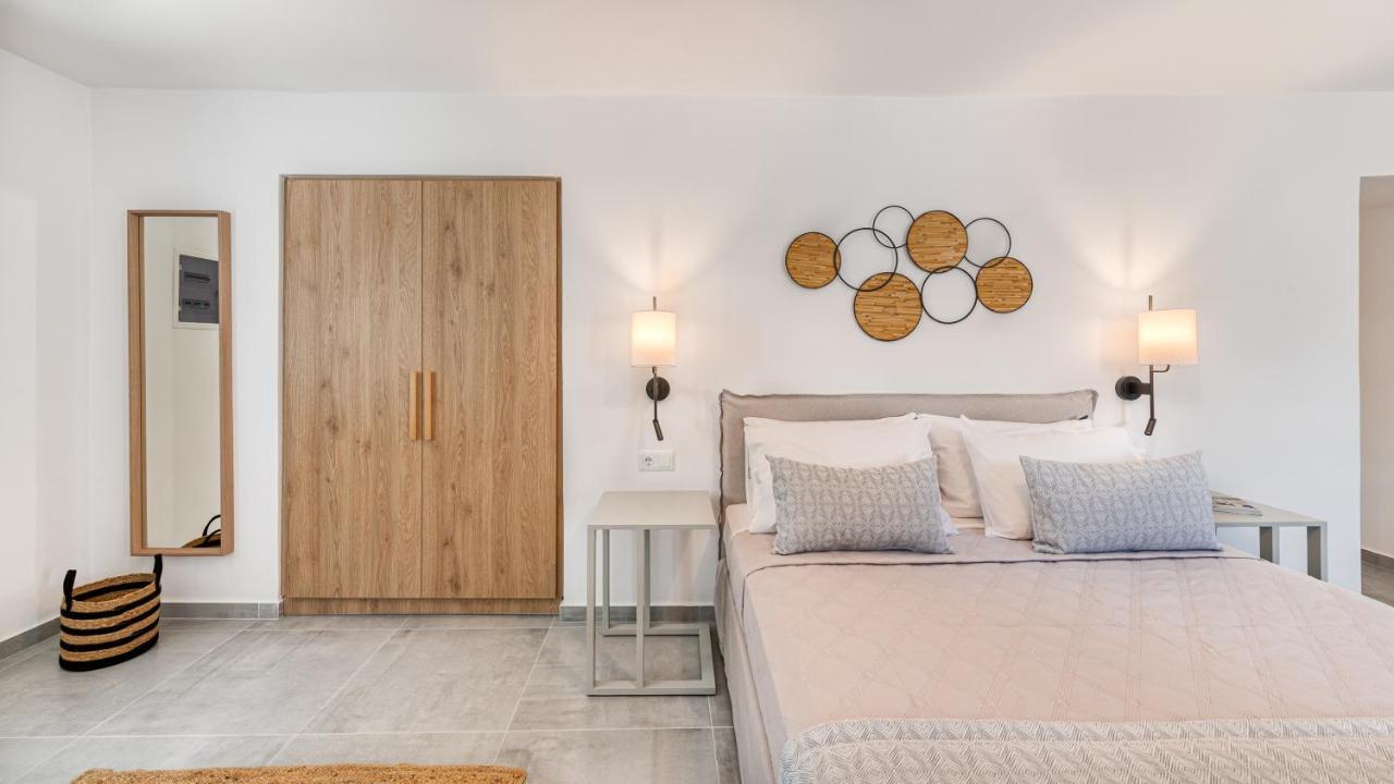 Отель Lumiere Spetses Экстерьер фото